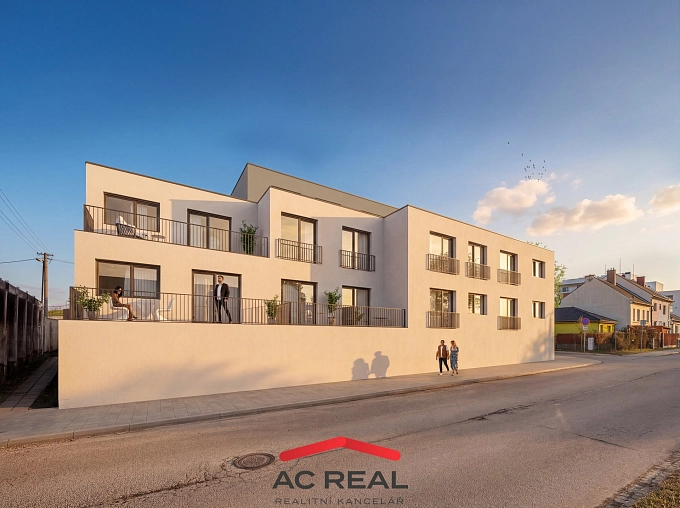 dům - západ slunce