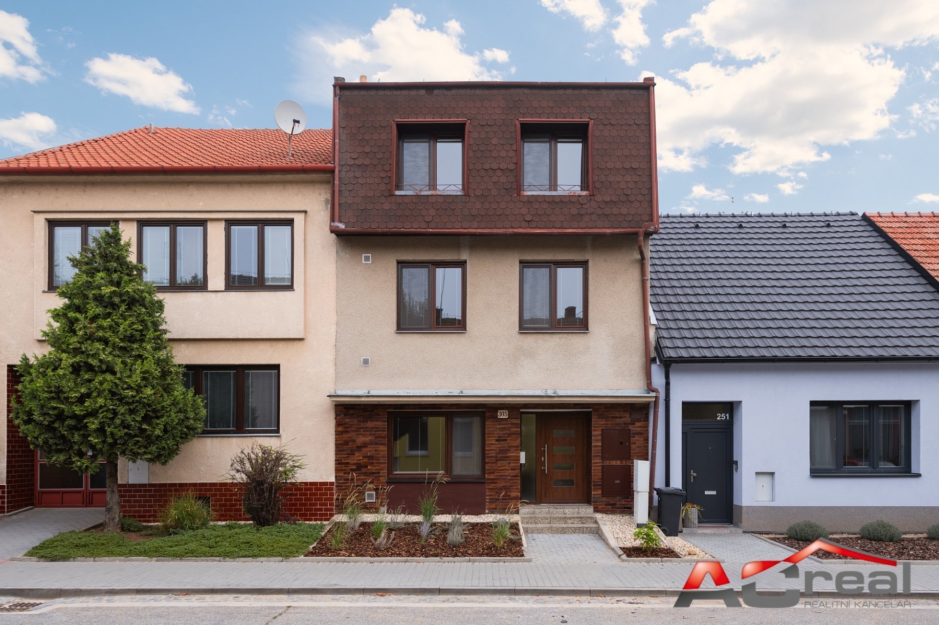 Zpětná hypotéka na nemovitost: o co jde a pro koho je určená