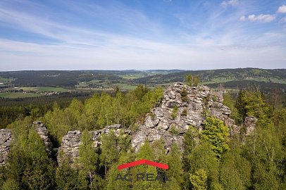 chata_tri_studne_okoli_skaly_2