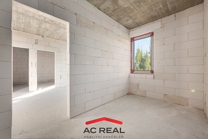 probíhající stavba- apartmán pokoj č.2