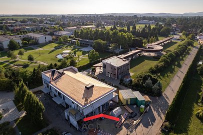 Probíhající stavba pohled Villa Colonnade