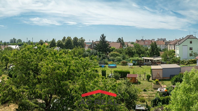 BD Pražákova exteriér výhledy z bytu