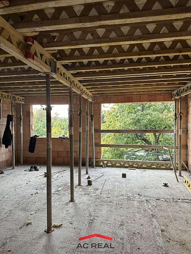 Pražákova_stavba_výhled