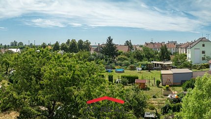 BD Pražákova exteriér výhledy z bytu