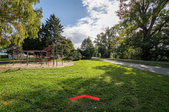 BD Pražákova okolí