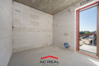 Probíhající stavba- apartmán výhled severní strana