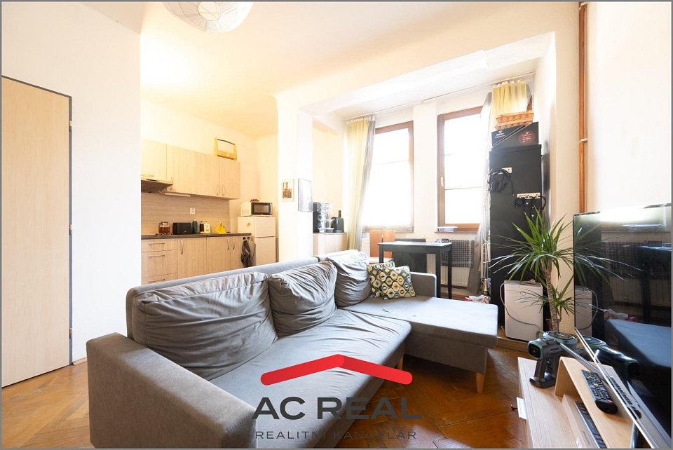 1.p.jpg