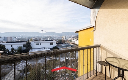 1.patro balkon.jpg
