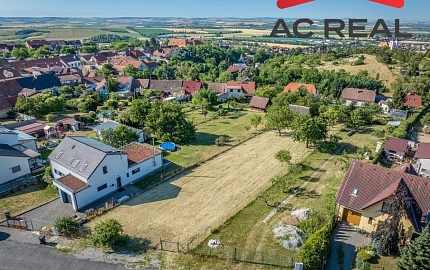 Pozemek_se_stavebnim_povolenim_vila6kk_Pozorice_01